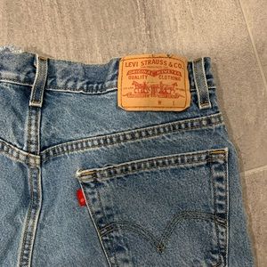 Vintage Levi's 505 Mom Jeans
